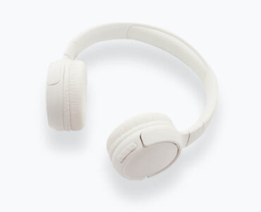 Headphone